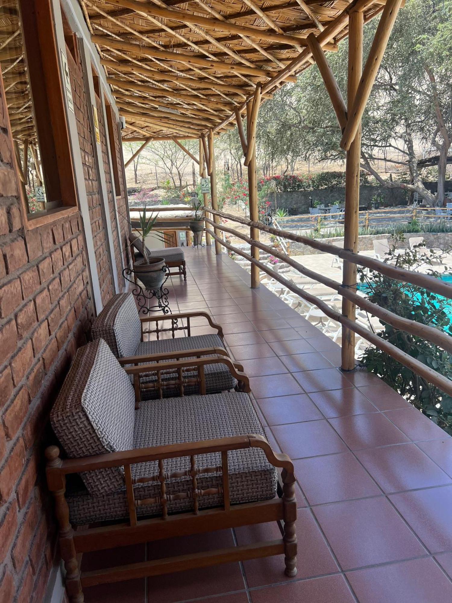 Hotel El Huacachinero Ica Bagian luar foto